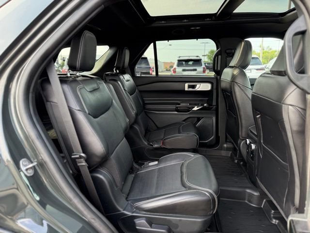Used 2023 Ford Explorer ST w/ Equipment Group 401A AWD/4WD image 21