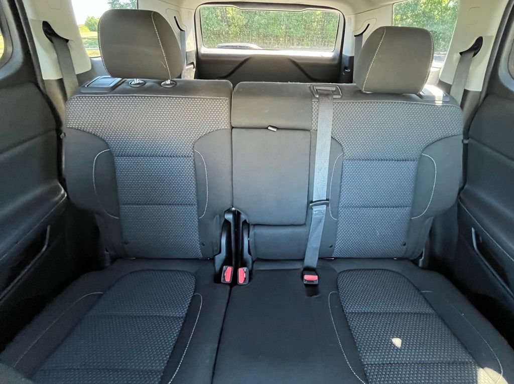 Used 2020 GMC Acadia SLE FWD image 19