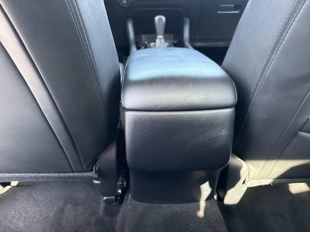 Certified 2024 MAZDA MAZDA3 s image 24