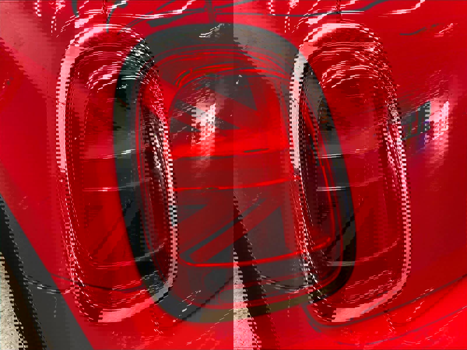 Used 2022 MINI Cooper 2-Door Hardtop image 28