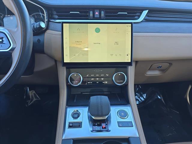 Certified 2023 Jaguar F-PACE S image 21