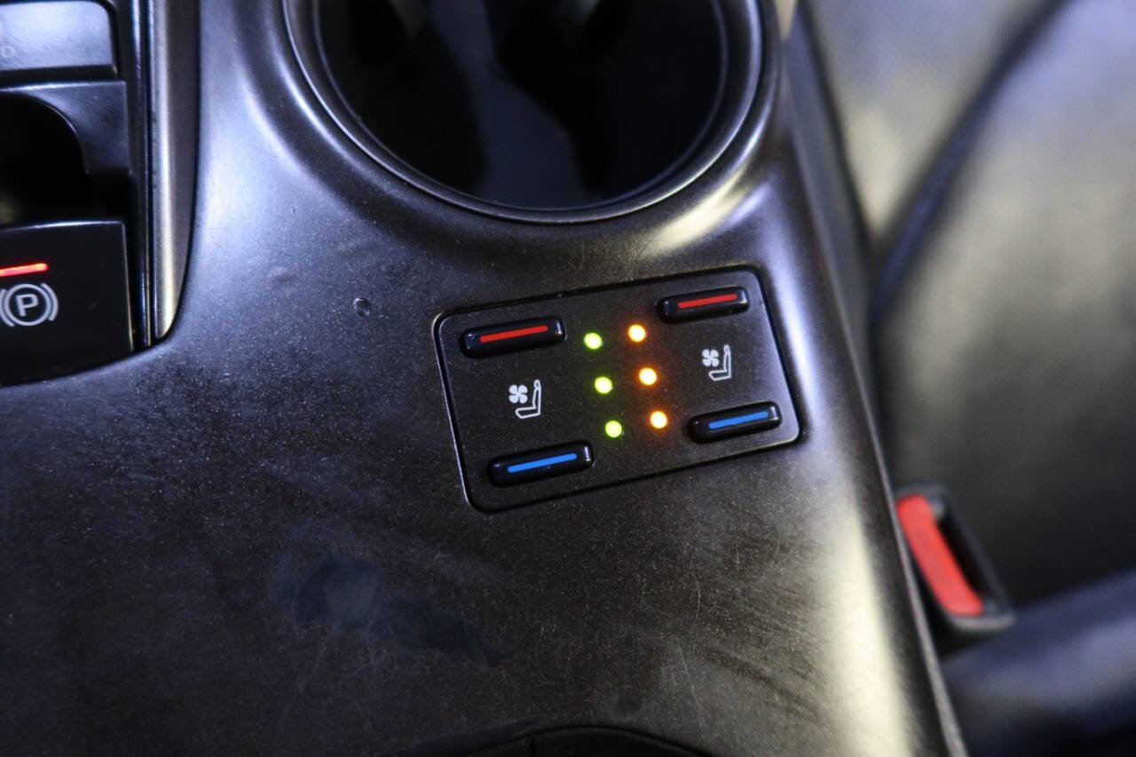 Used 2023 Toyota Camry XSE w/ Navigation Package image 24