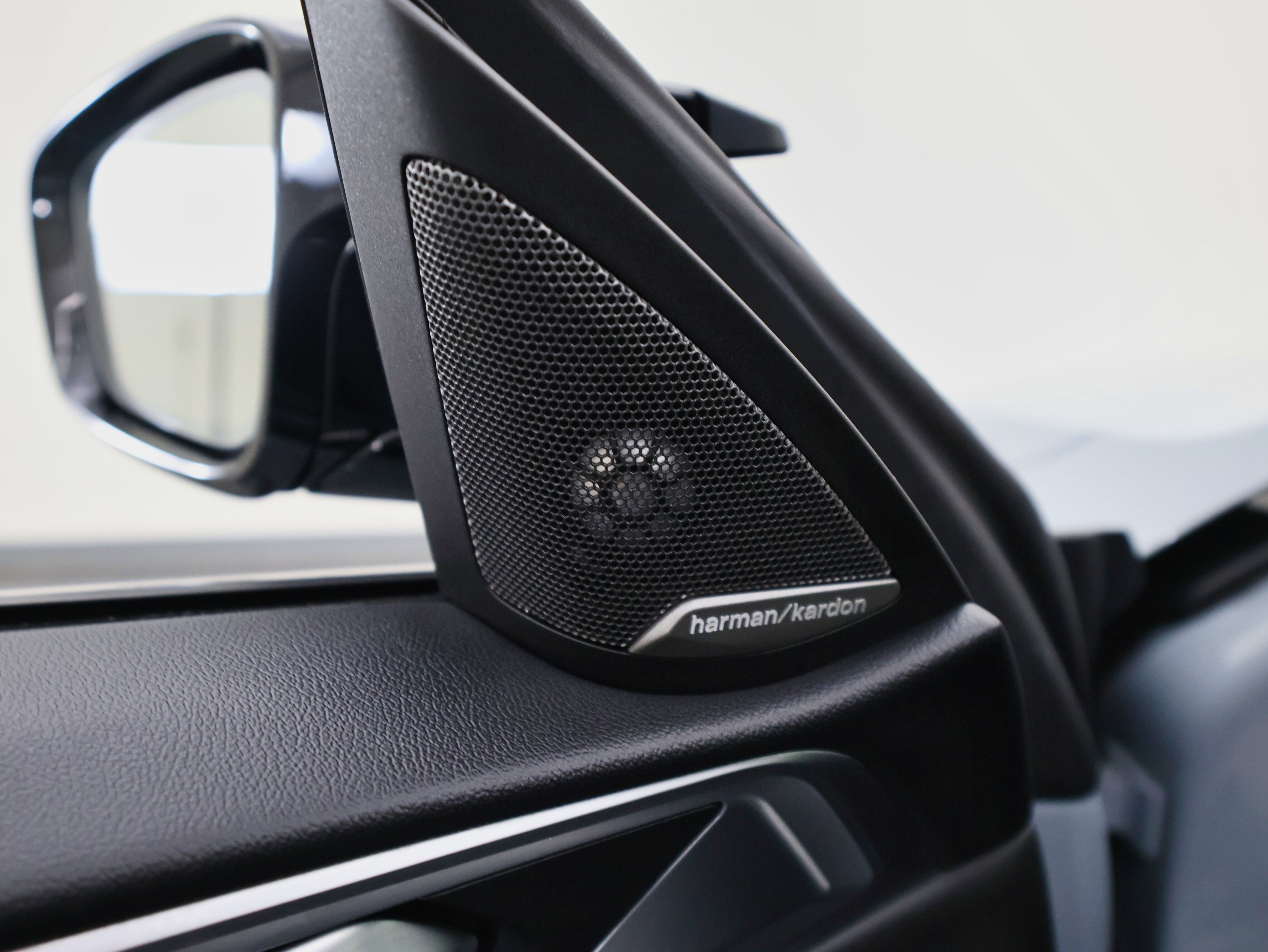 Used 2024 BMW M4 xDrive Competition w/ Executive Package image 31