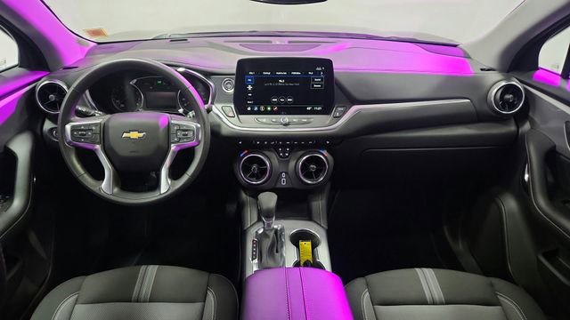 Used 2025 Chevrolet Blazer LT image 17