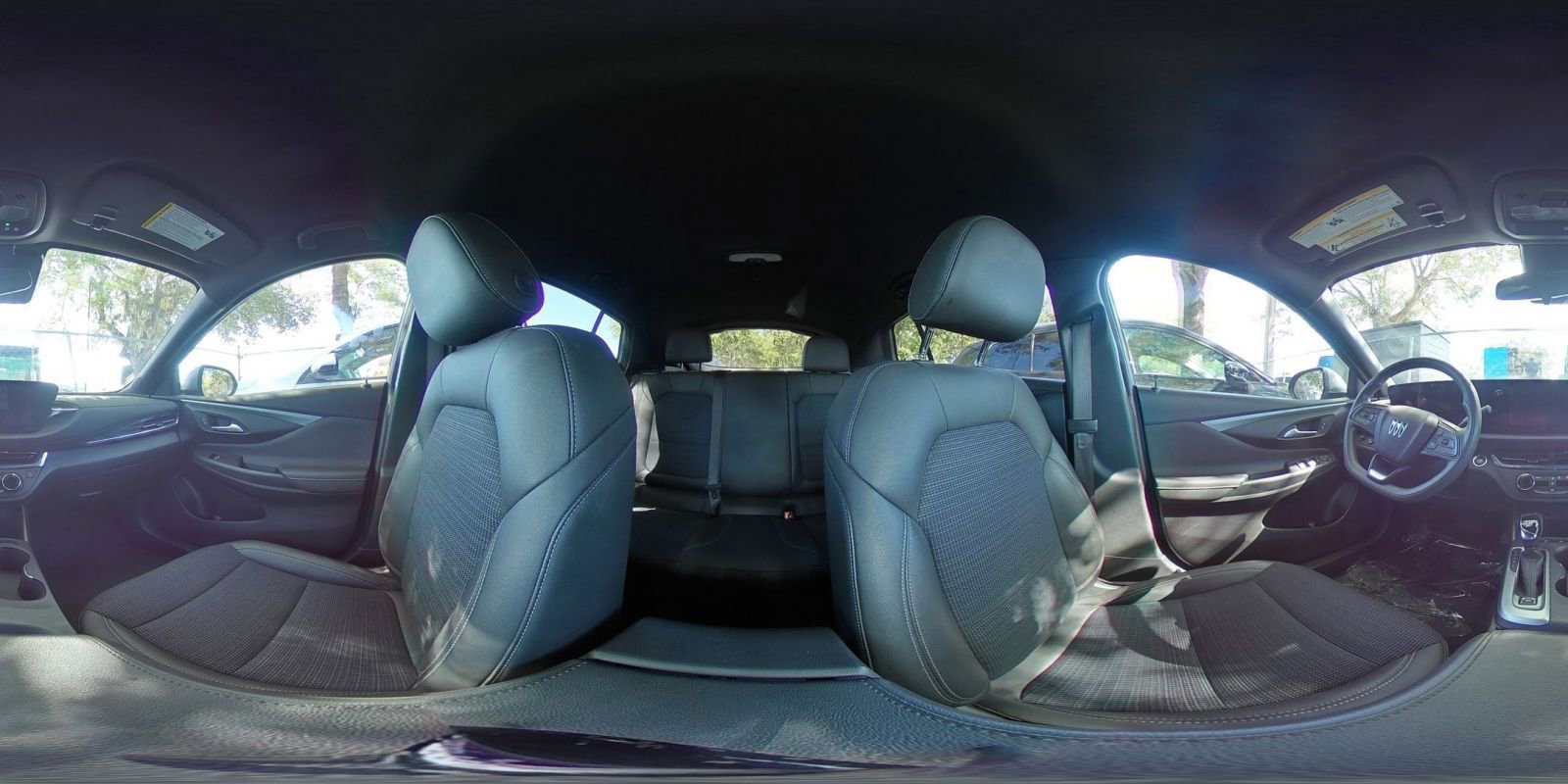 Used 2025 Buick Envista Preferred image 39