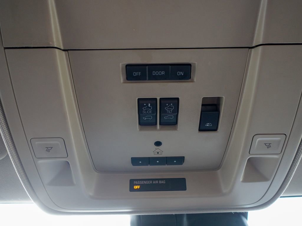 Used 2016 Chevrolet Silverado 1500 LTZ w/ Texas Edition image 31