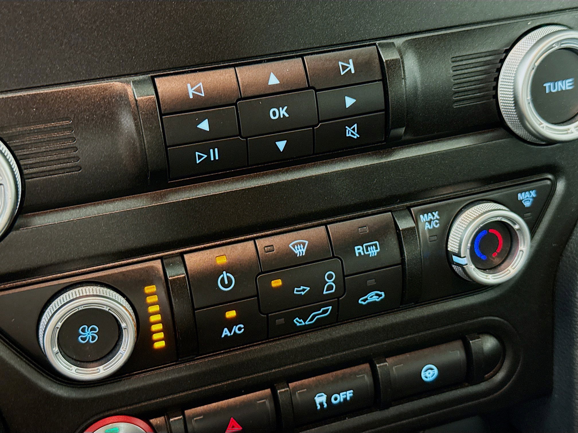 Used 2022 Ford Mustang GT w/ Black Accent Package image 17