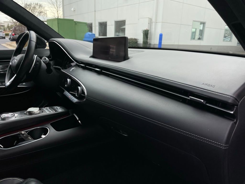 Used 2023 Genesis GV70 3.5T Sport w/ Sport Prestige Package image 34