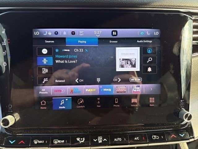 Used 2025 Jeep Wagoneer 4WD image 11