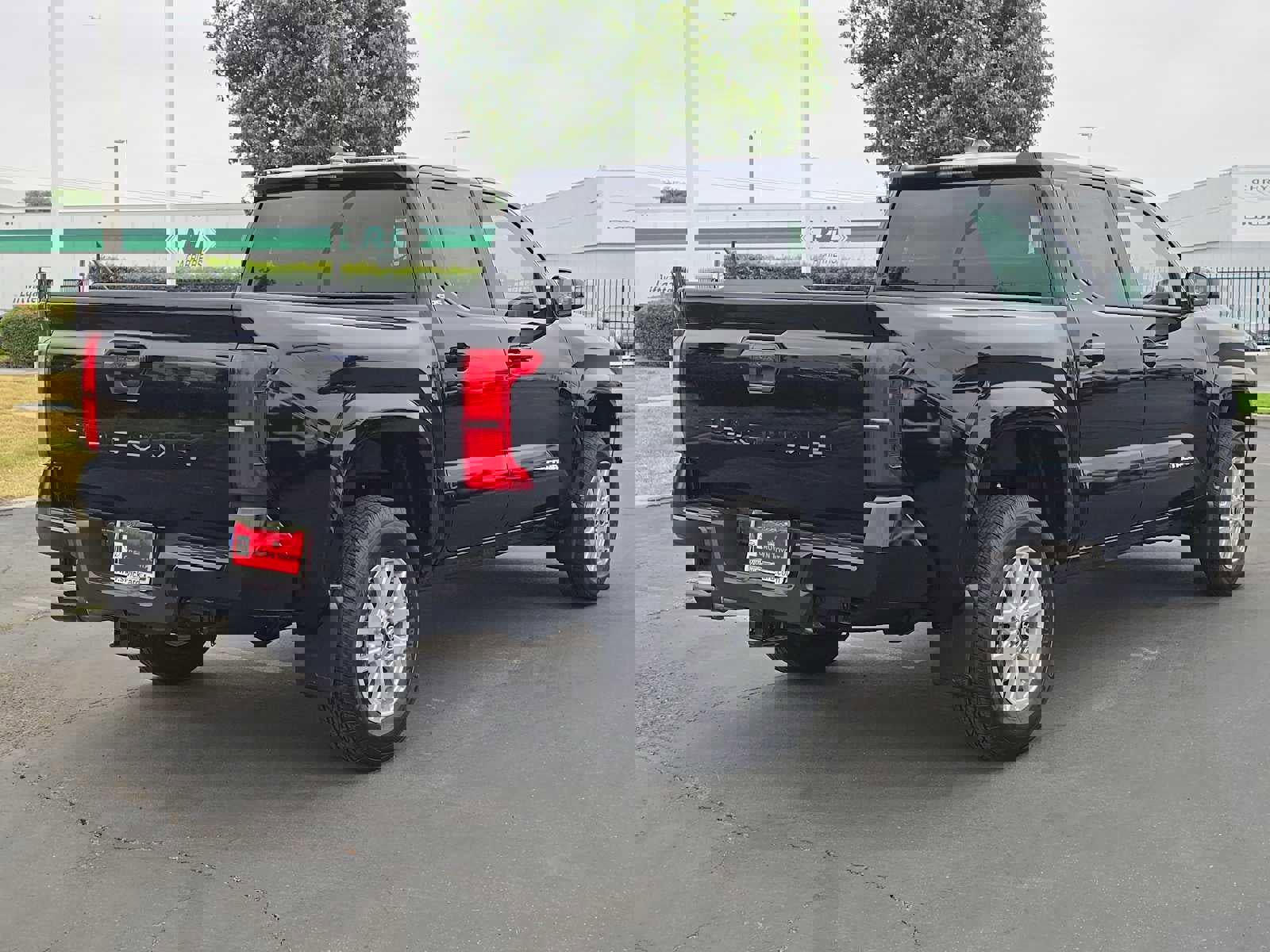 New 2026 Toyota Tacoma SR5 image 3