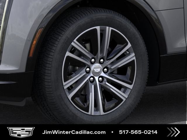 New 2026 Cadillac Lyriq Luxury w/ LPO, Floor Liner Package AWD/4WD image 9