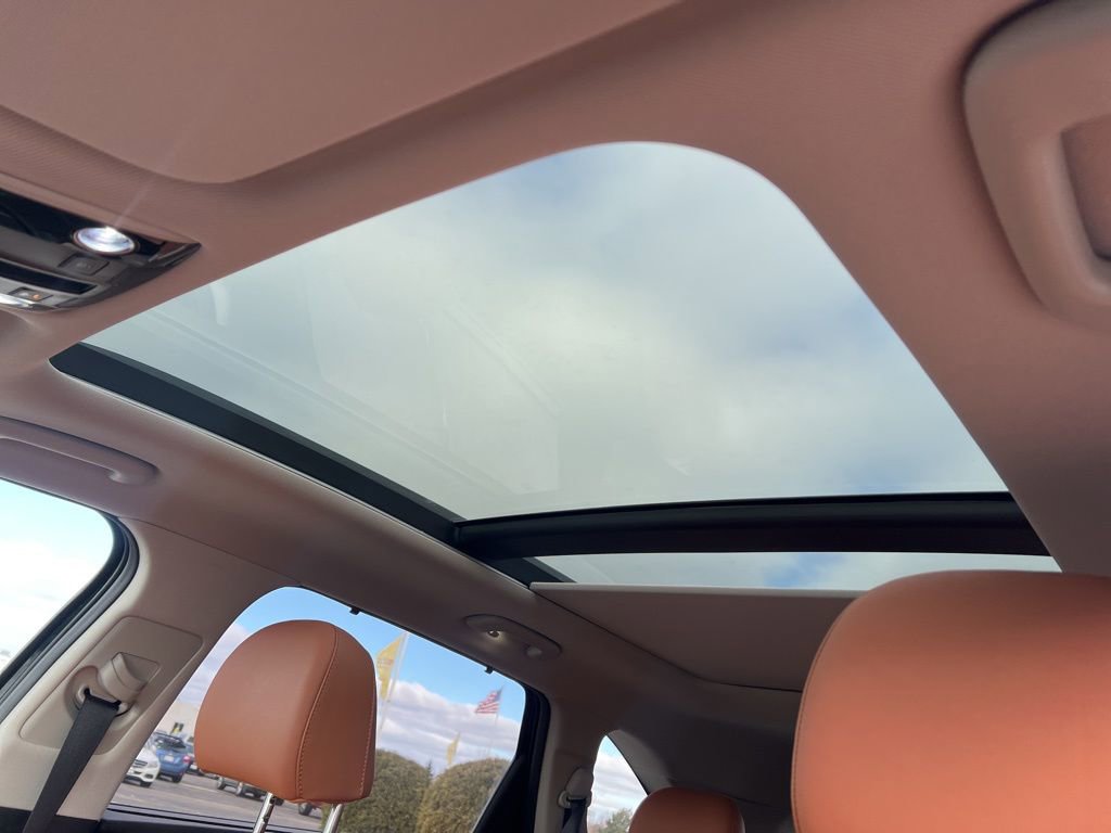 Used 2023 Kia Sorento SX Prestige image 12