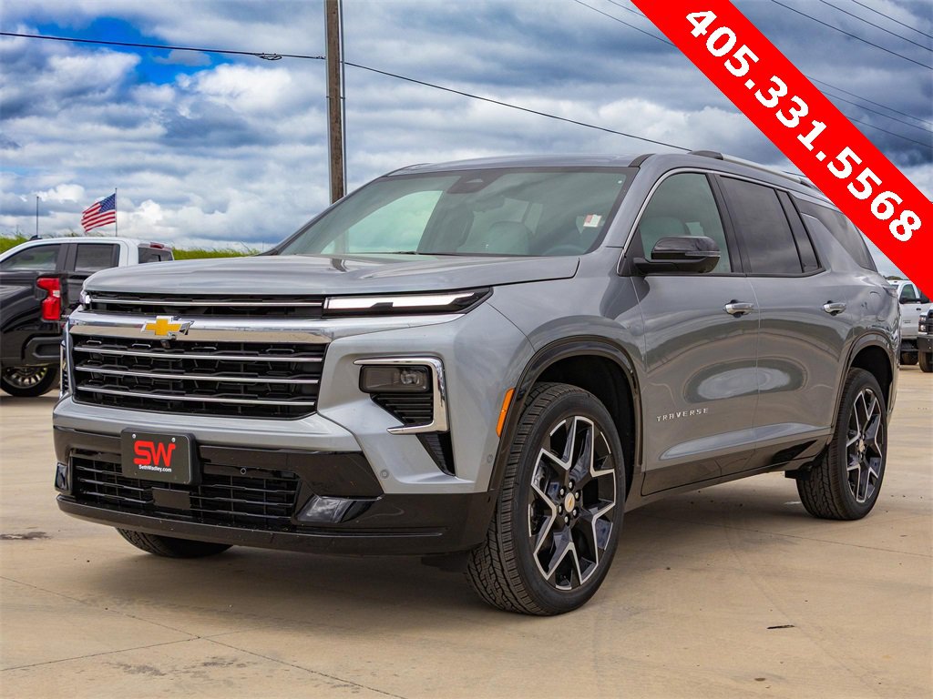 New 2025 Chevrolet Traverse High Country image 3