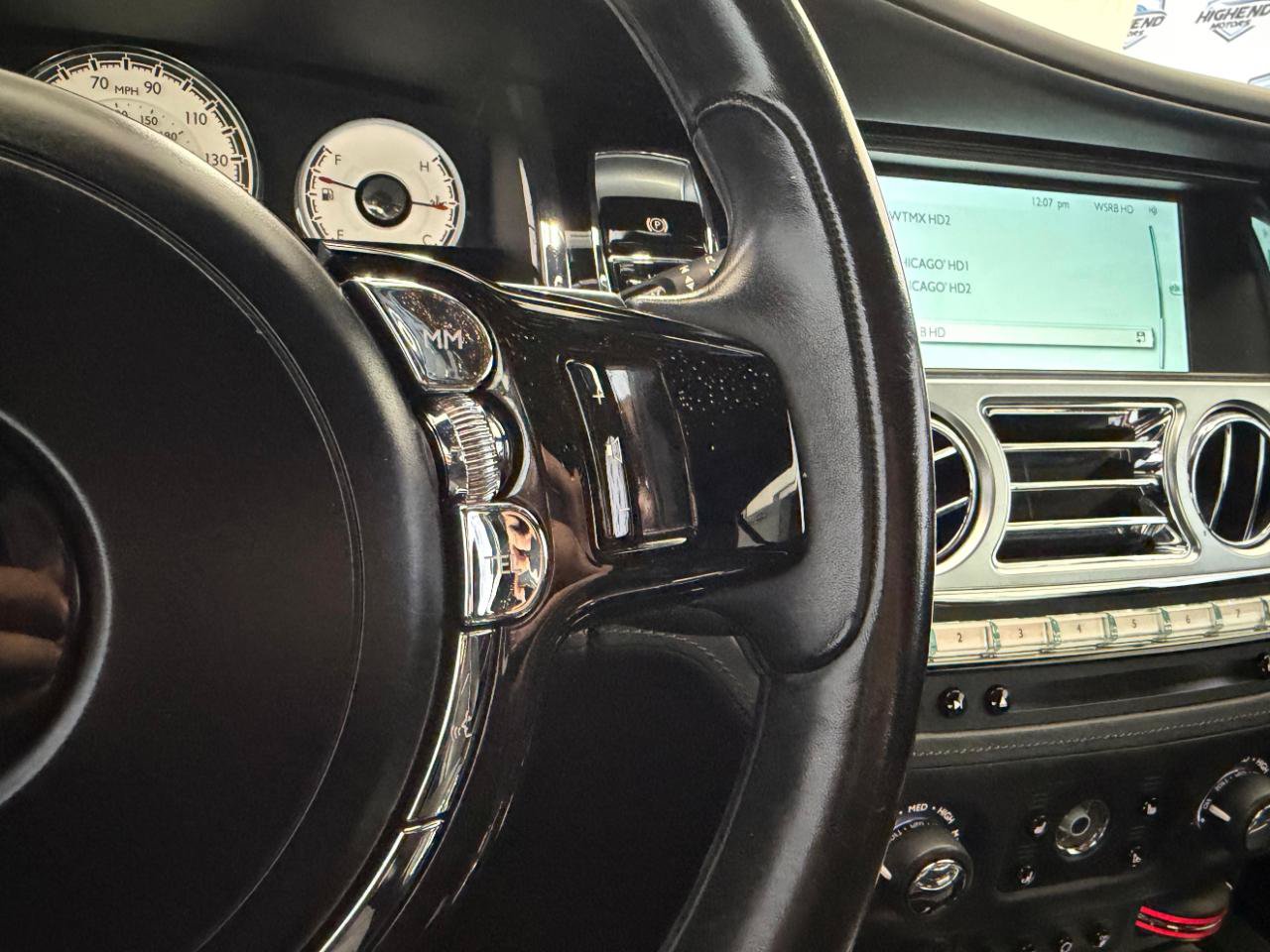 Used 2016 Rolls-Royce Wraith RWD image 26