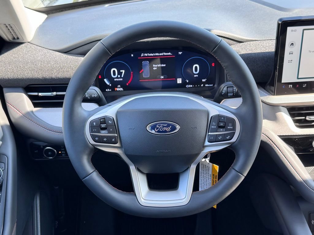 New 2026 Ford Explorer Active w/ Active Comfort Package AWD/4WD image 14