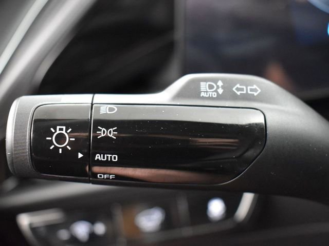 Certified 2025 Kia Niro Wind image 25