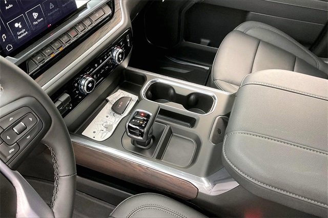 New 2026 GMC Sierra 1500 SLT w/ SLT Premium Package image 9