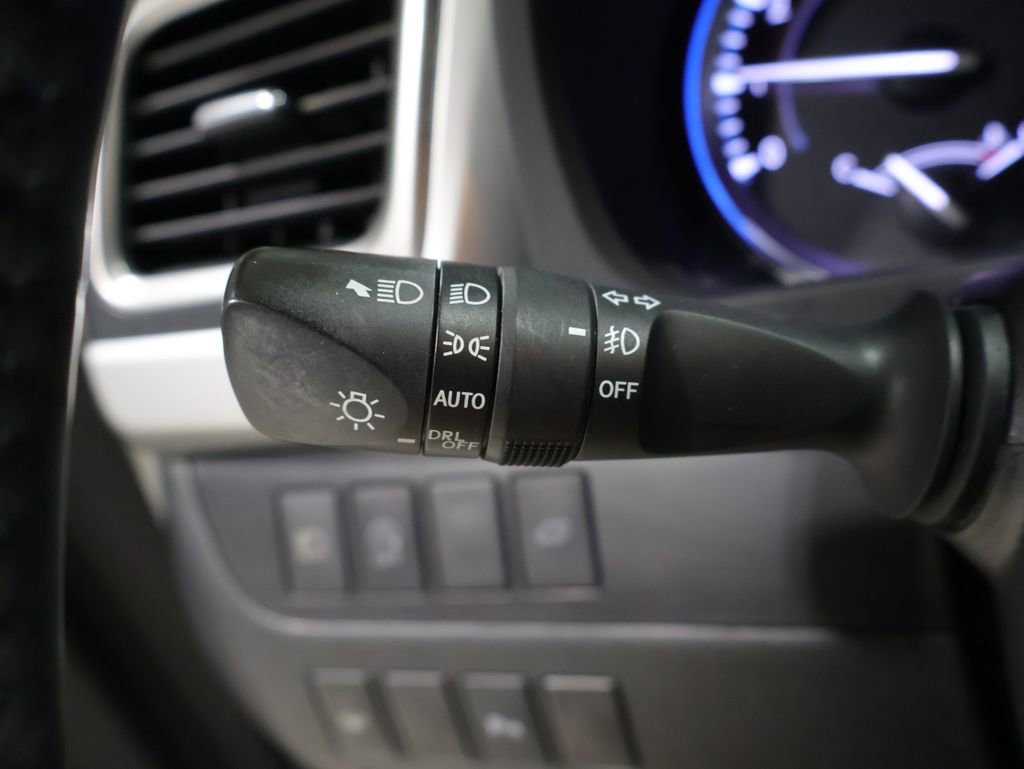 Used 2019 Toyota Highlander Limited image 36