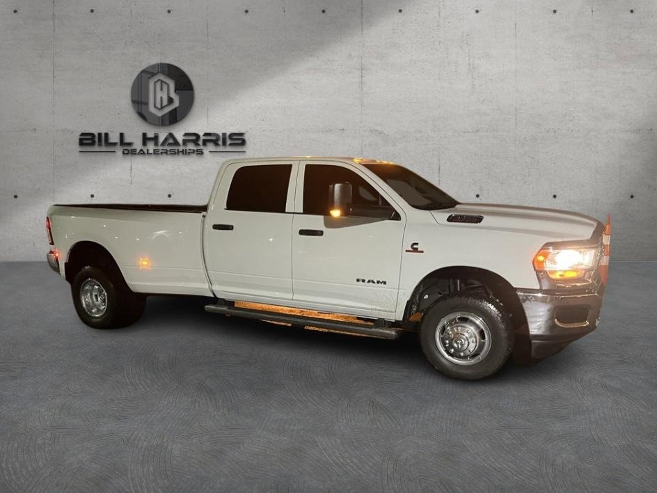 Used 2020 RAM 3500 Tradesman image 4