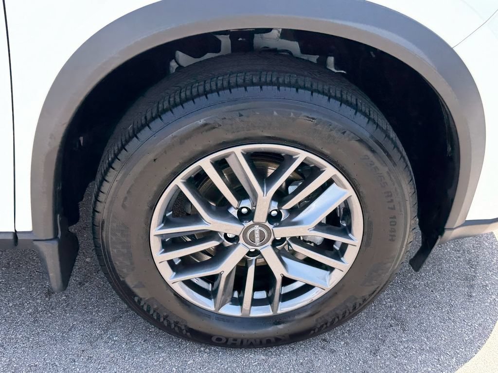 Certified 2026 Nissan Rogue S FWD image 18
