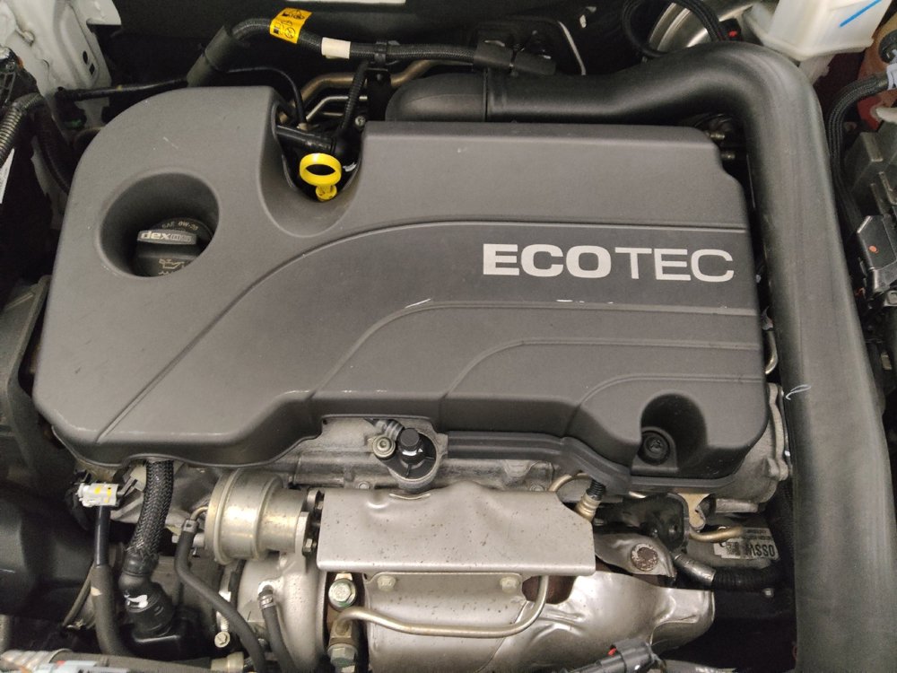 Used 2021 Chevrolet Equinox LS FWD image 30