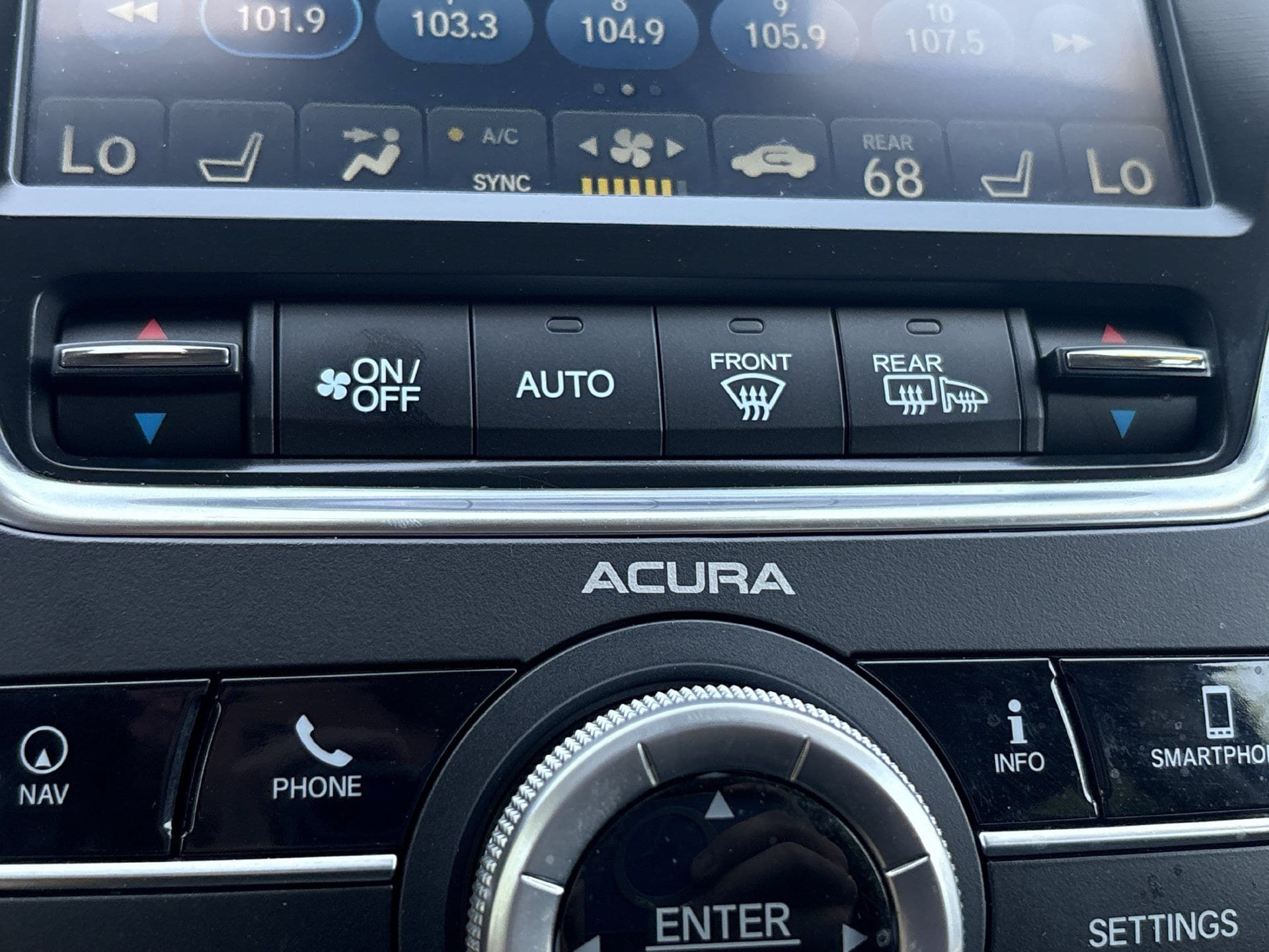 Used 2020 Acura MDX w/ Technology Package FWD image 6