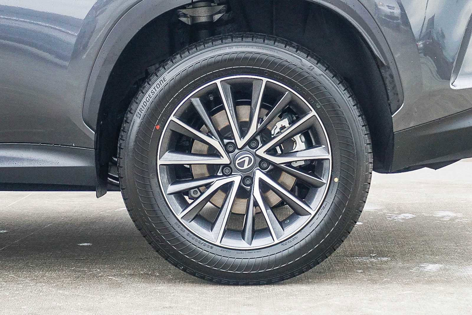 New 2026 Lexus NX 350 AWD image 10