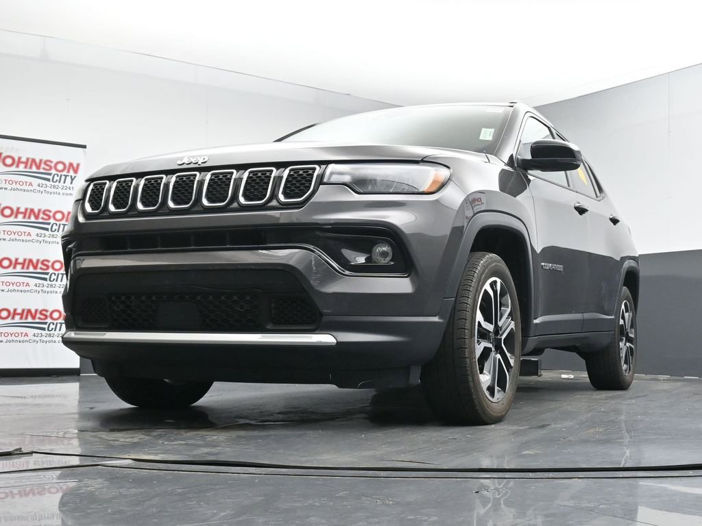 Used 2023 Jeep Compass Limited image 20