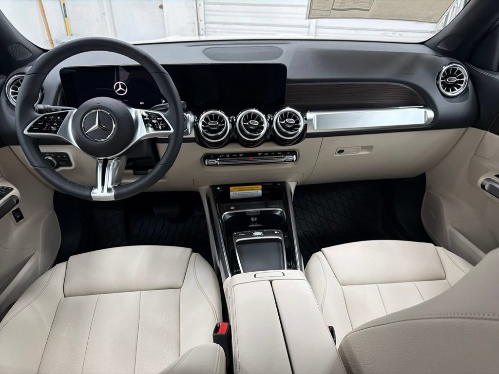 New 2026 Mercedes-Benz GLB 250 image 22