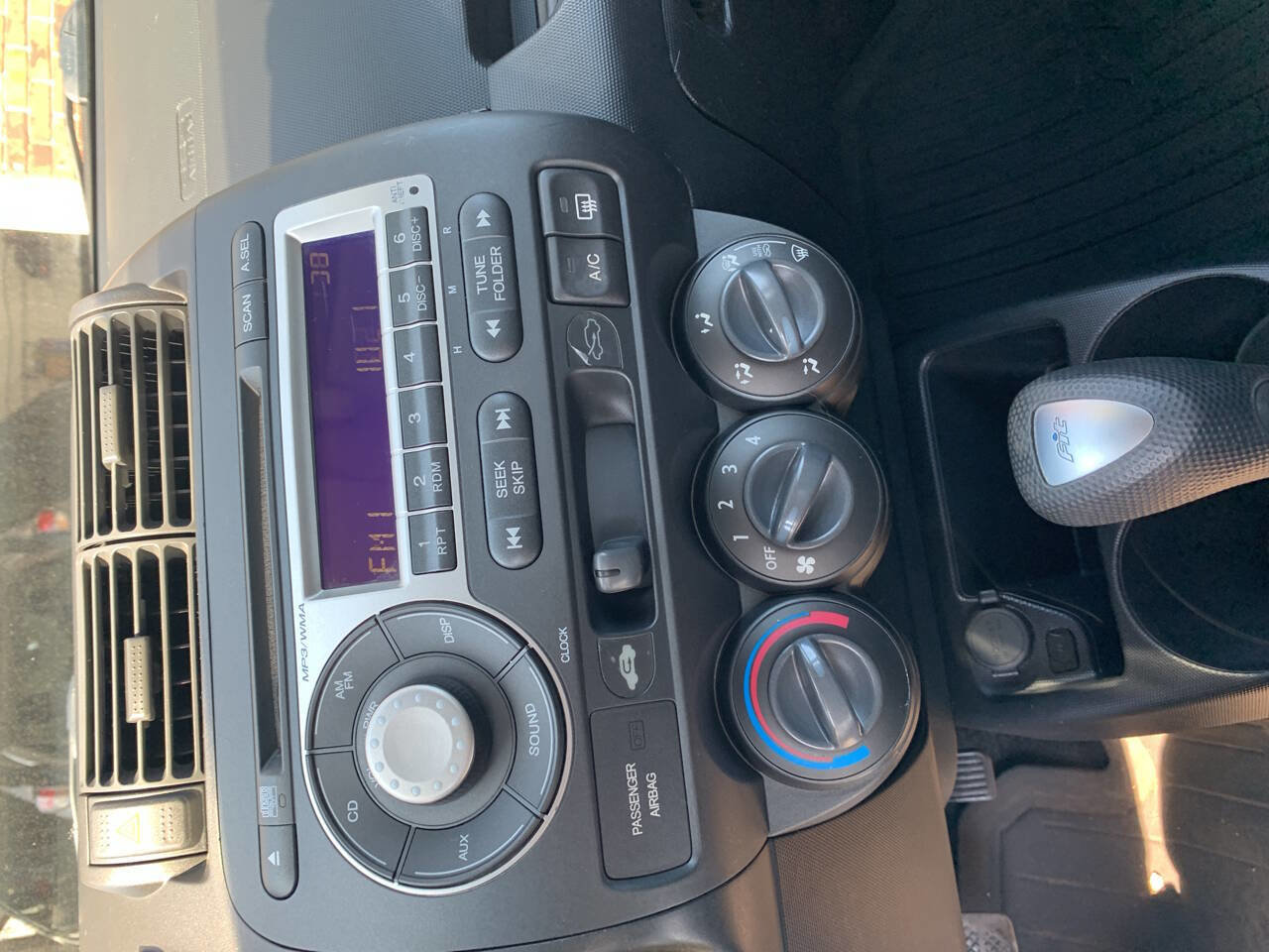 Used 2008 Honda Fit Sport image 19