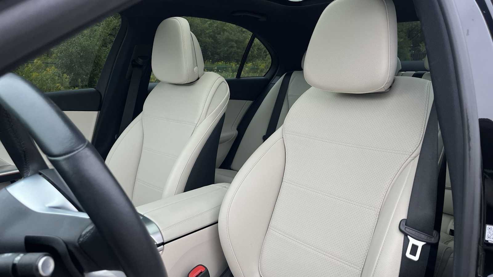 Certified 2023 Mercedes-Benz C 300 4MATIC Sedan image 28