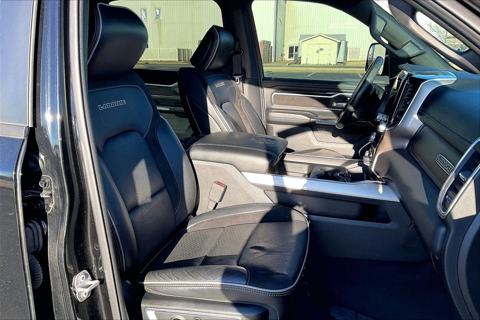 Used 2019 RAM 1500 Laramie image 8