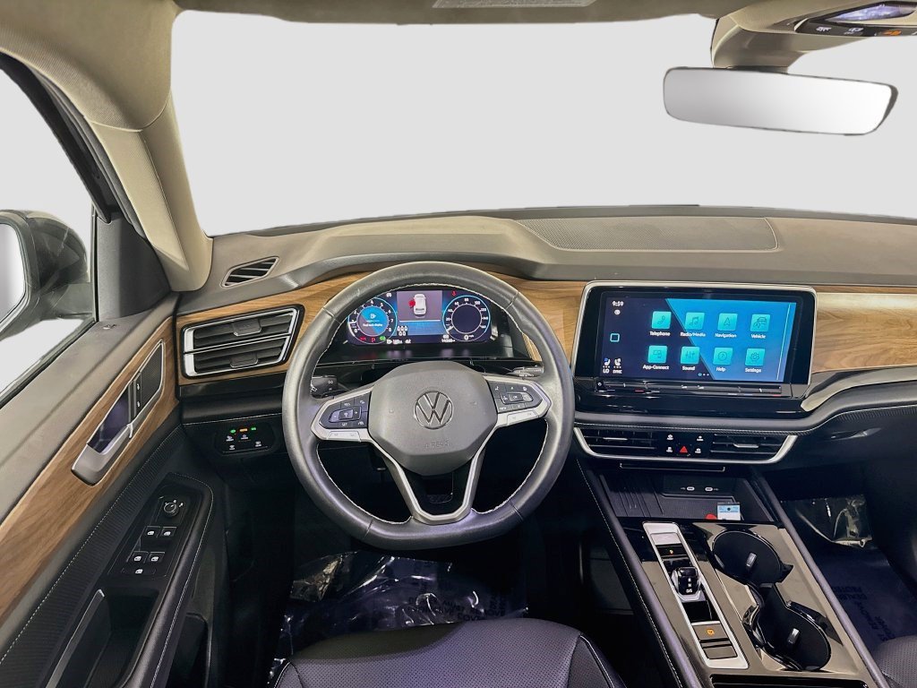Used 2026 Volkswagen Atlas SE FWD image 16