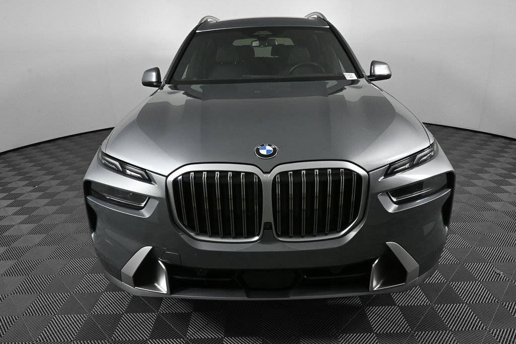 Used 2023 BMW X7 xDrive40i w/ Executive Package AWD/4WD image 34