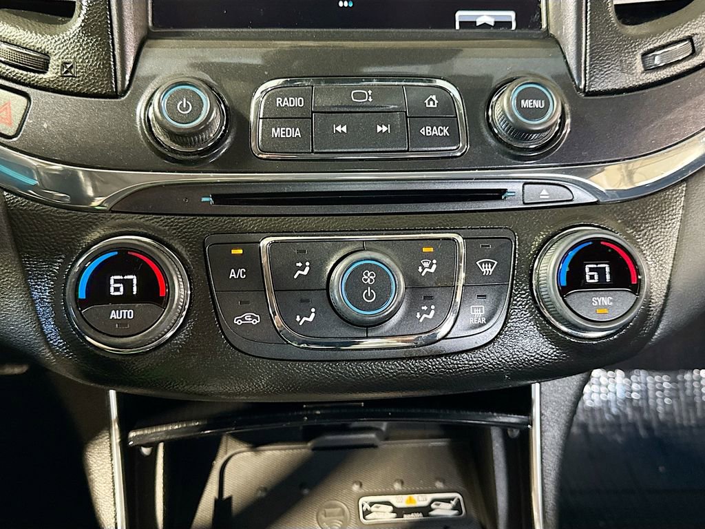 Used 2019 Chevrolet Impala Premier w/ Premier Confidence Package FWD image 24