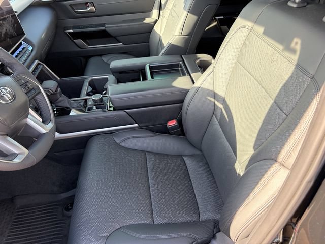 Used 2025 Toyota Tundra Limited w/ TRD Off-Road Package AWD/4WD image 4