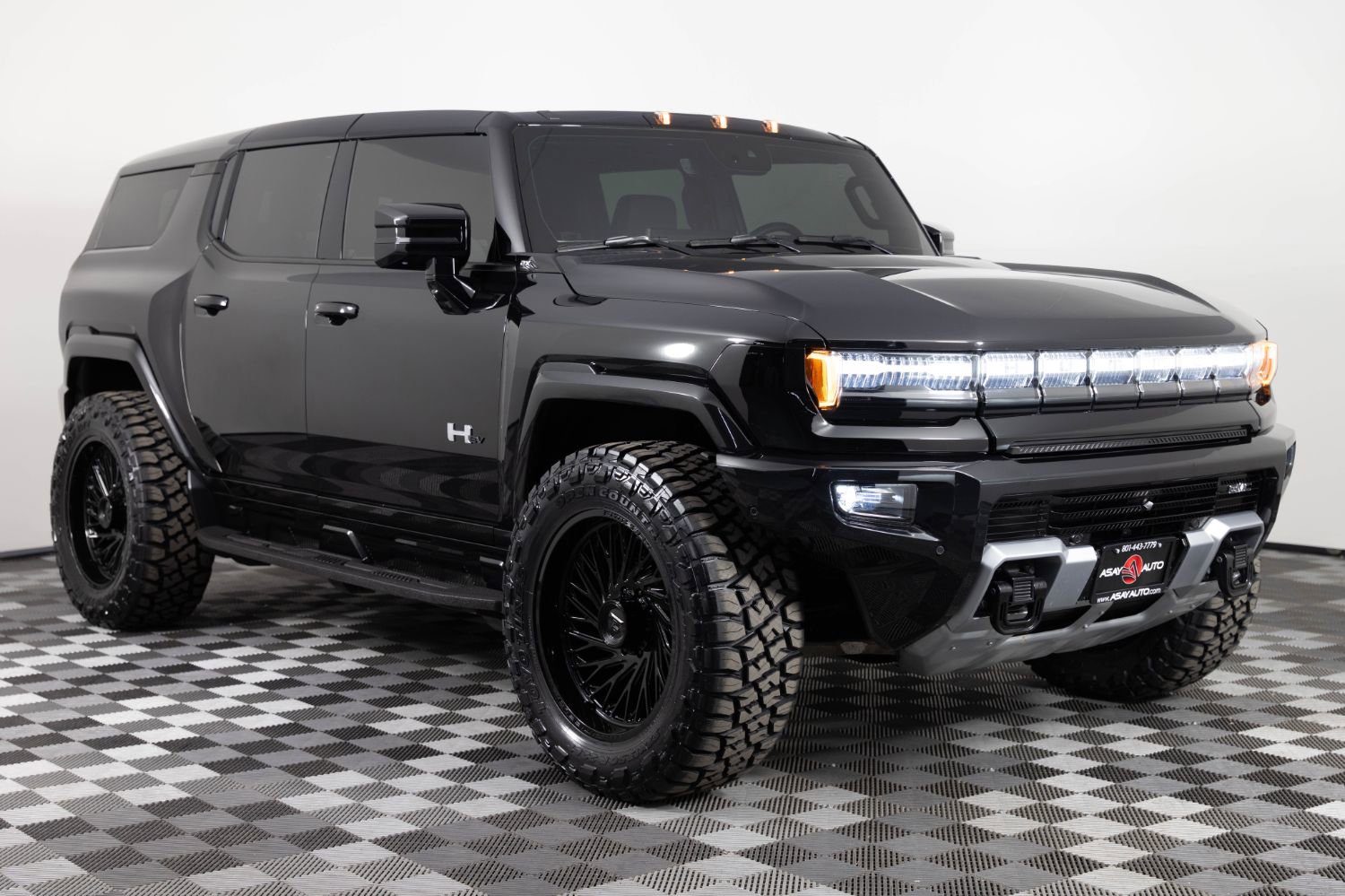 Used 2025 GMC Hummer EV 2X AWD/4WD image 10