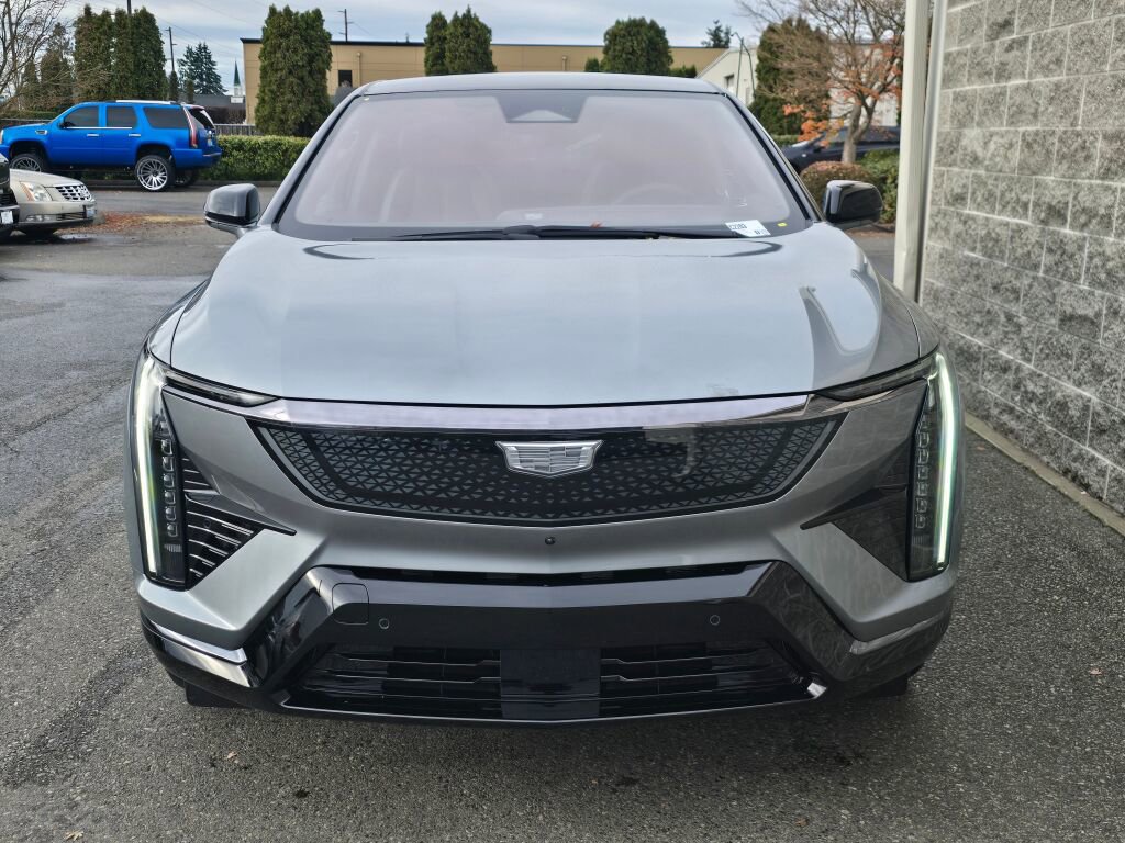 New 2026 Cadillac Optiq Sport 1 image 12
