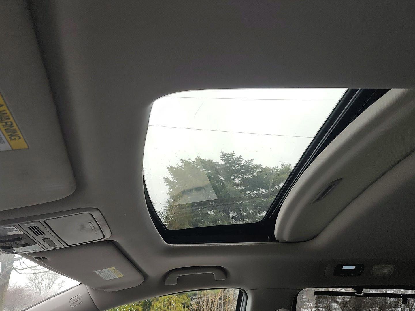 Used 2017 Honda Odyssey EX-L image 6