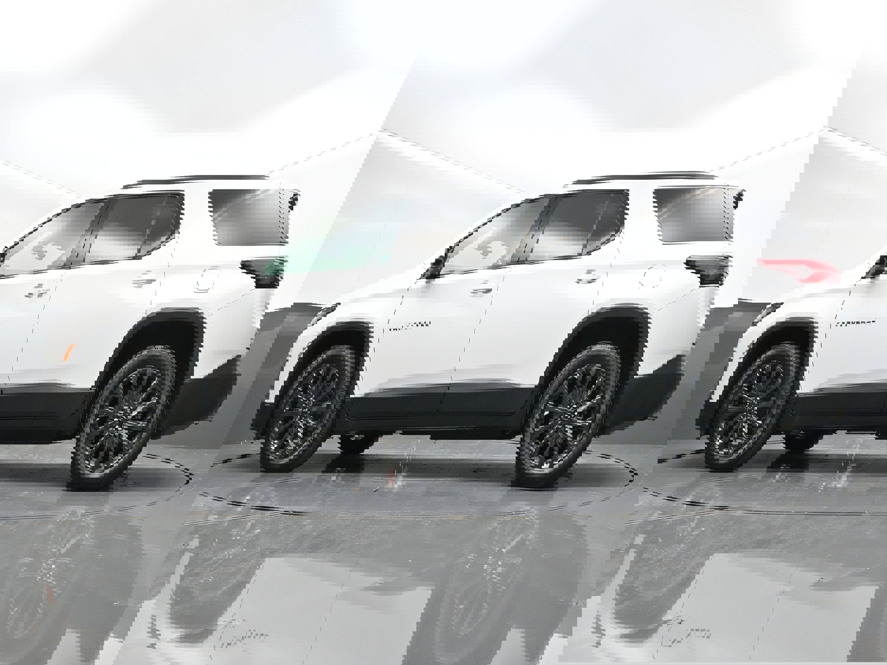 Certified 2023 Chevrolet Traverse RS image 36