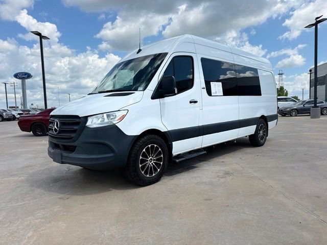 Used 2023 Mercedes-Benz Sprinter 2500 image 4