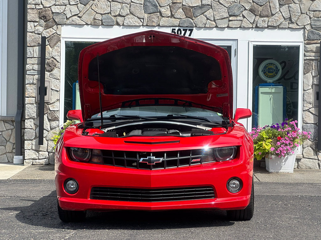 Used 2012 Chevrolet Camaro SS w/ RS Package RWD image 17