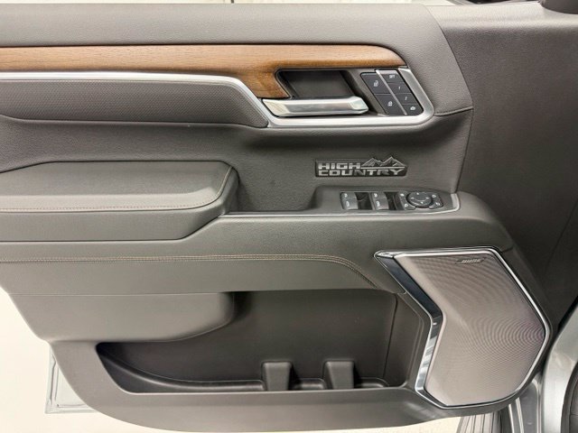Certified 2024 Chevrolet Silverado 1500 High Country w/ High Country Premium Package AWD/4WD image 20