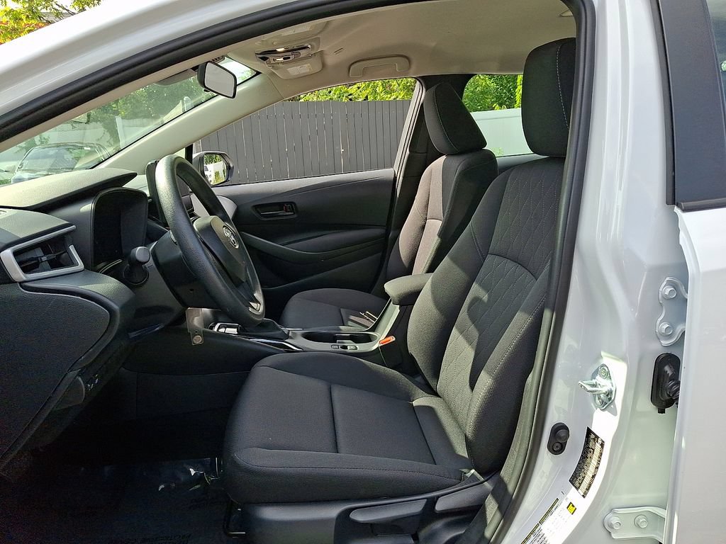 Certified 2026 Toyota Corolla LE FWD image 14