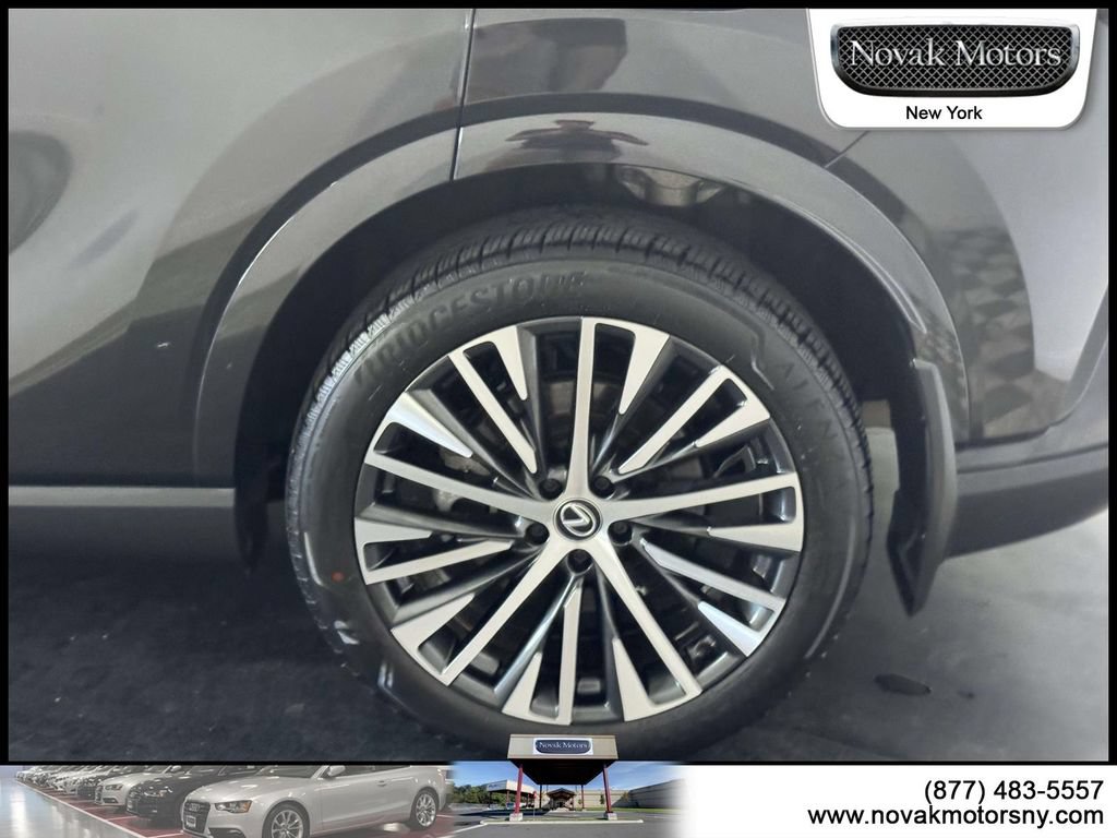 Used 2023 Lexus RX 350 Premium Plus w/ Accessory Package AWD/4WD image 6