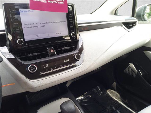 Used 2022 Toyota Corolla LE FWD image 21