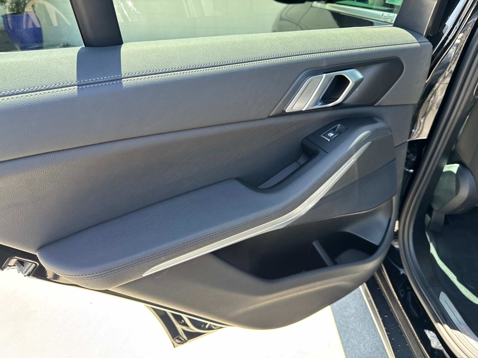 Certified 2022 BMW X5 sDrive40i w/ Premium Package image 12