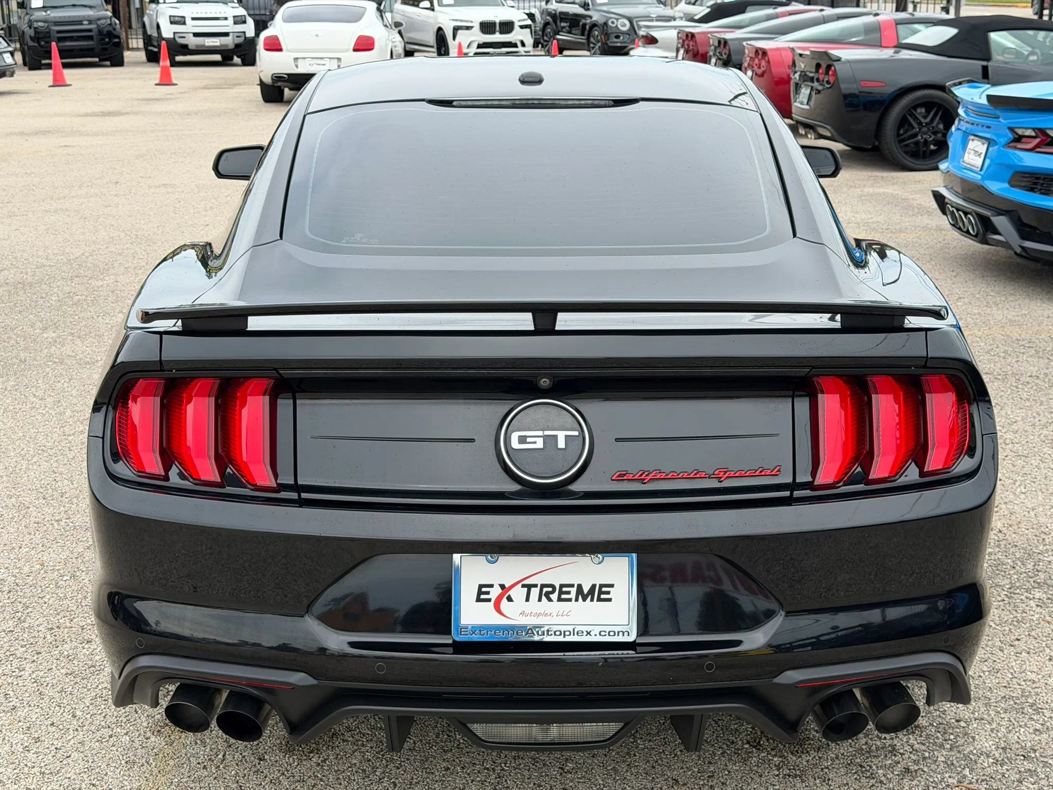 Used 2019 Ford Mustang GT Premium w/ Equipment Group 401A RWD image 3