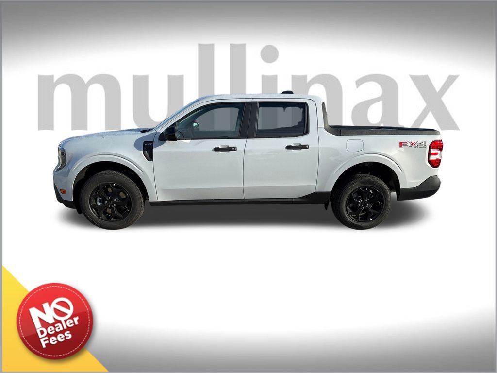 New 2025 Ford Maverick XLT w/ XLT Luxury Package image 2