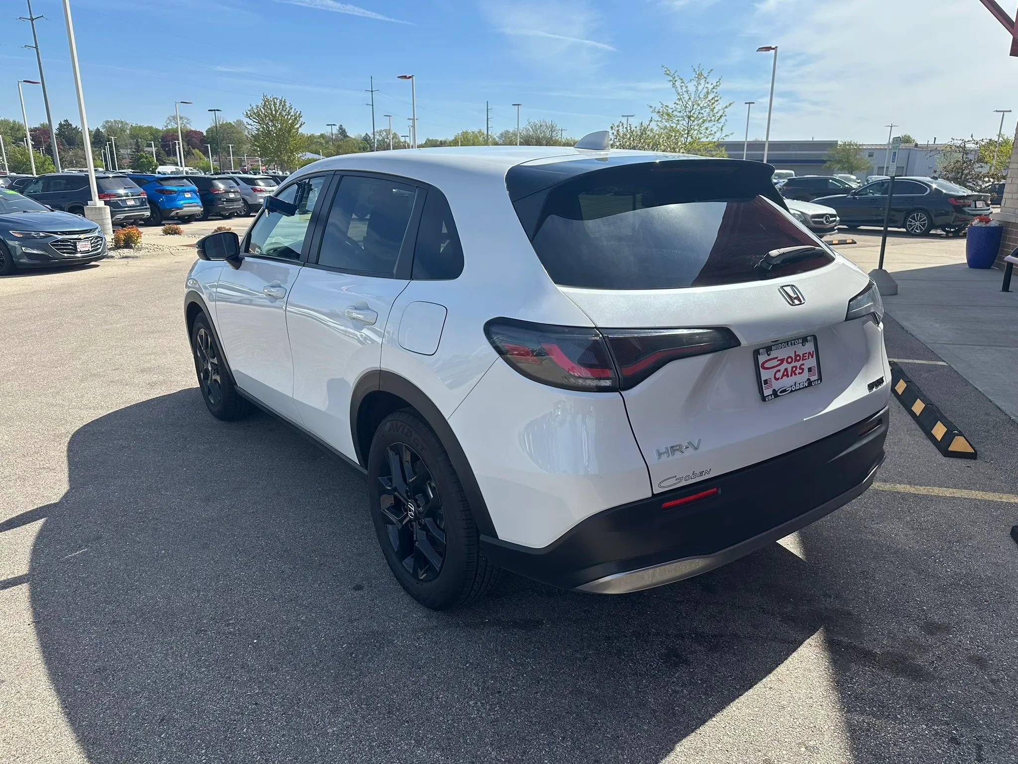 Used 2025 Honda HR-V Sport image 8